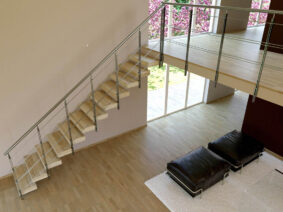 Scala a sbalzo